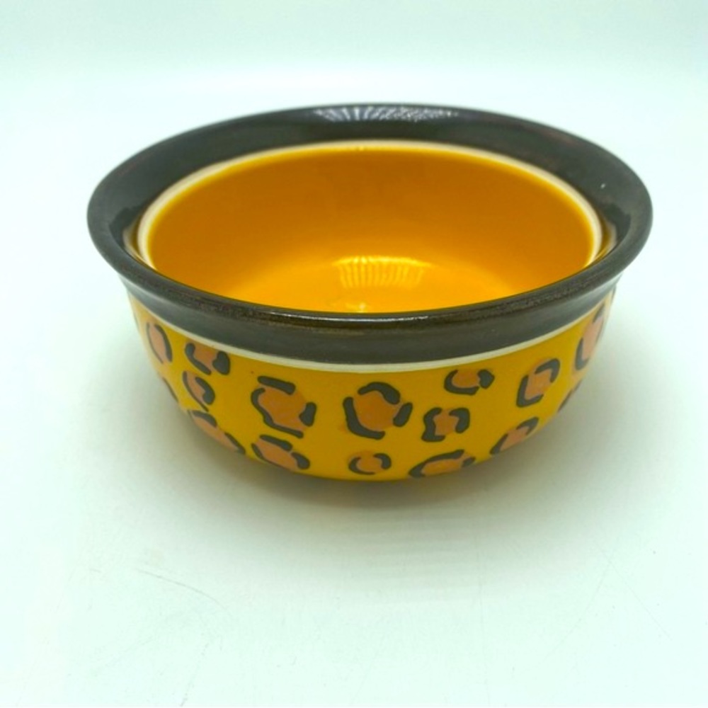 Signature Leopard Print Round Cat Dish